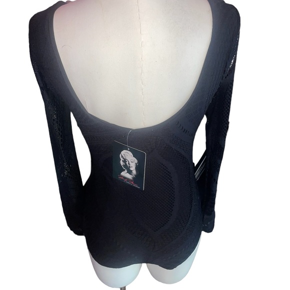 New Marilyn Monroe long sleeve bodysuit - Picture 2 of 6